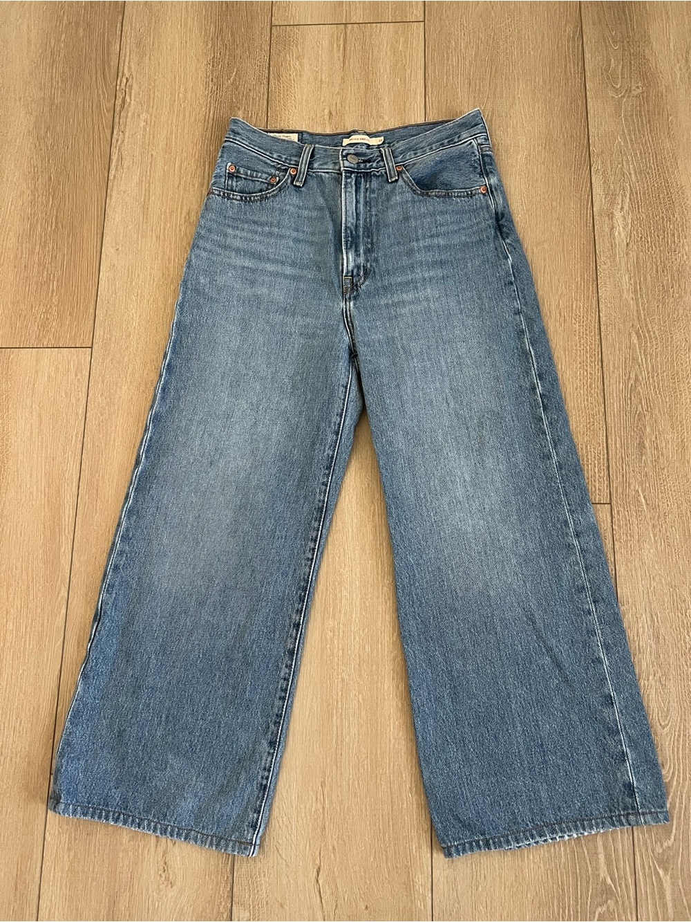 Levi’s Ribcage Wide Hemmed Denim Women’s High-Rise Wide Leg Jeans Sz 28x24.5”